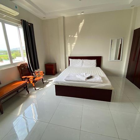 Phong Lan Guesthouse Chau Doc Exterior foto