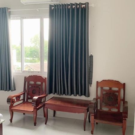 Phong Lan Guesthouse Chau Doc Exterior foto